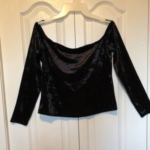 Garage Off the shoulder velour top